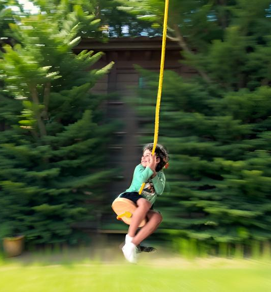 ZENRISE® Hard Single Rope small Wood Swing for Kids and Teens, Round / Plate / Disk / Square - Indoor and Outdoor, 12 inch Dia
