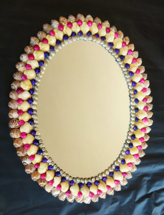 ZENRISE Decorative designer seashell handicraft oval framed wall mirror, 37*30 cm, Brown